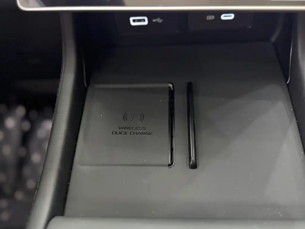 GEELY GALAXY GALAXY L7