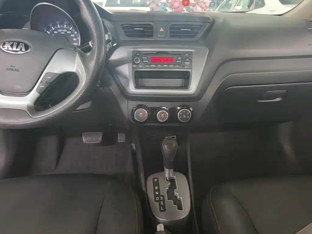 Kia K2 — миниатюра 13