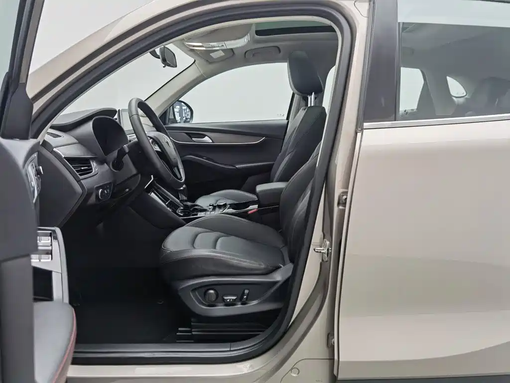 Borgward BX5 — миниатюра 10