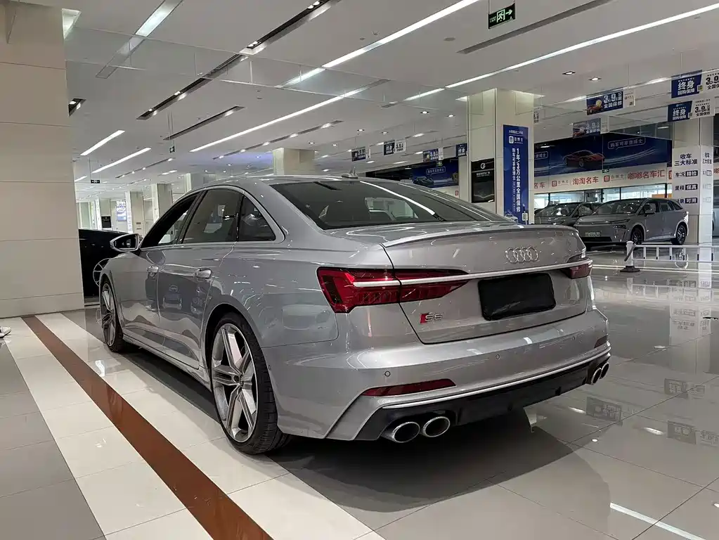 Audi S6 — миниатюра 4