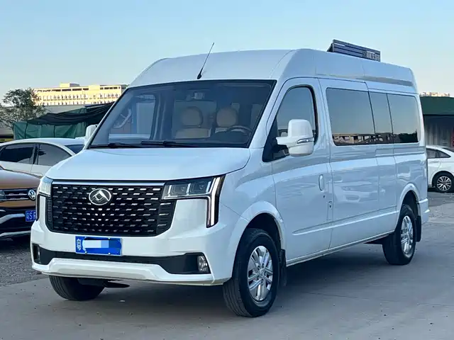 Maxus V80