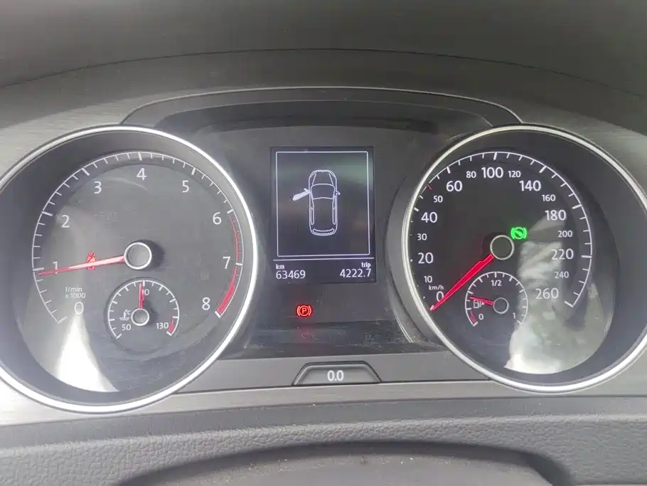 Volkswagen Golf — миниатюра 14