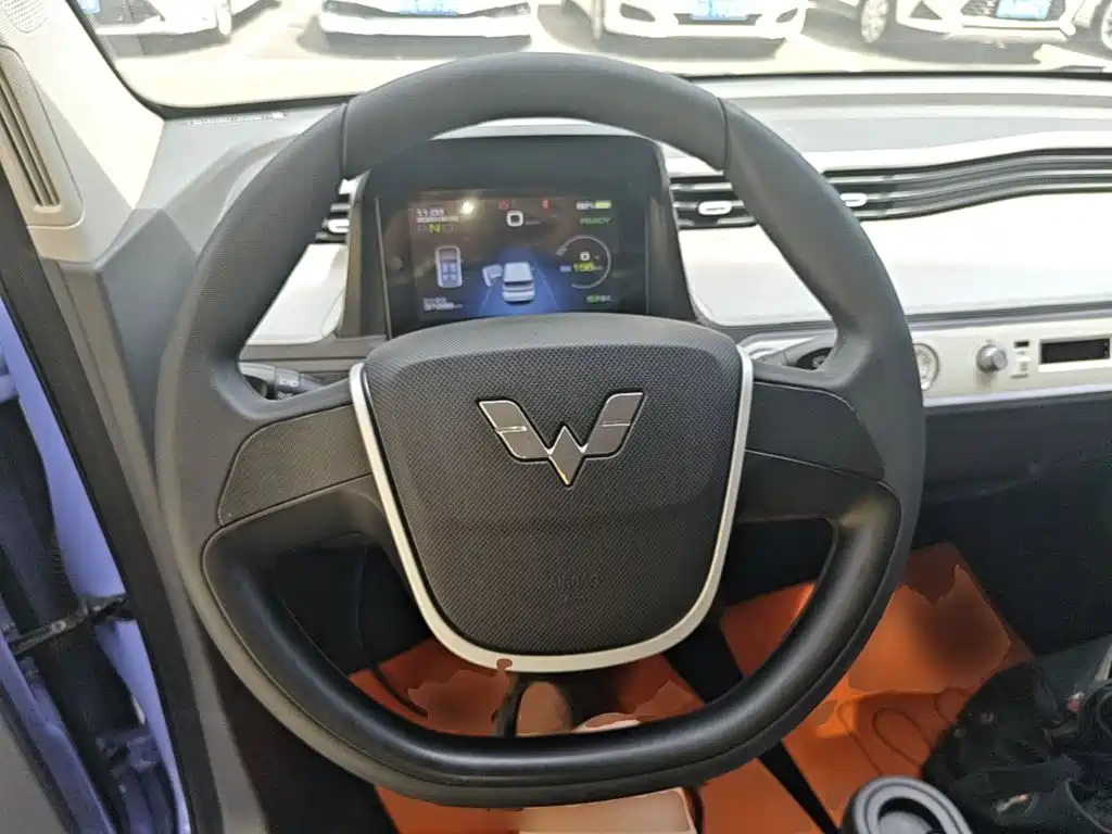 Wuling MINIEV — миниатюра 11