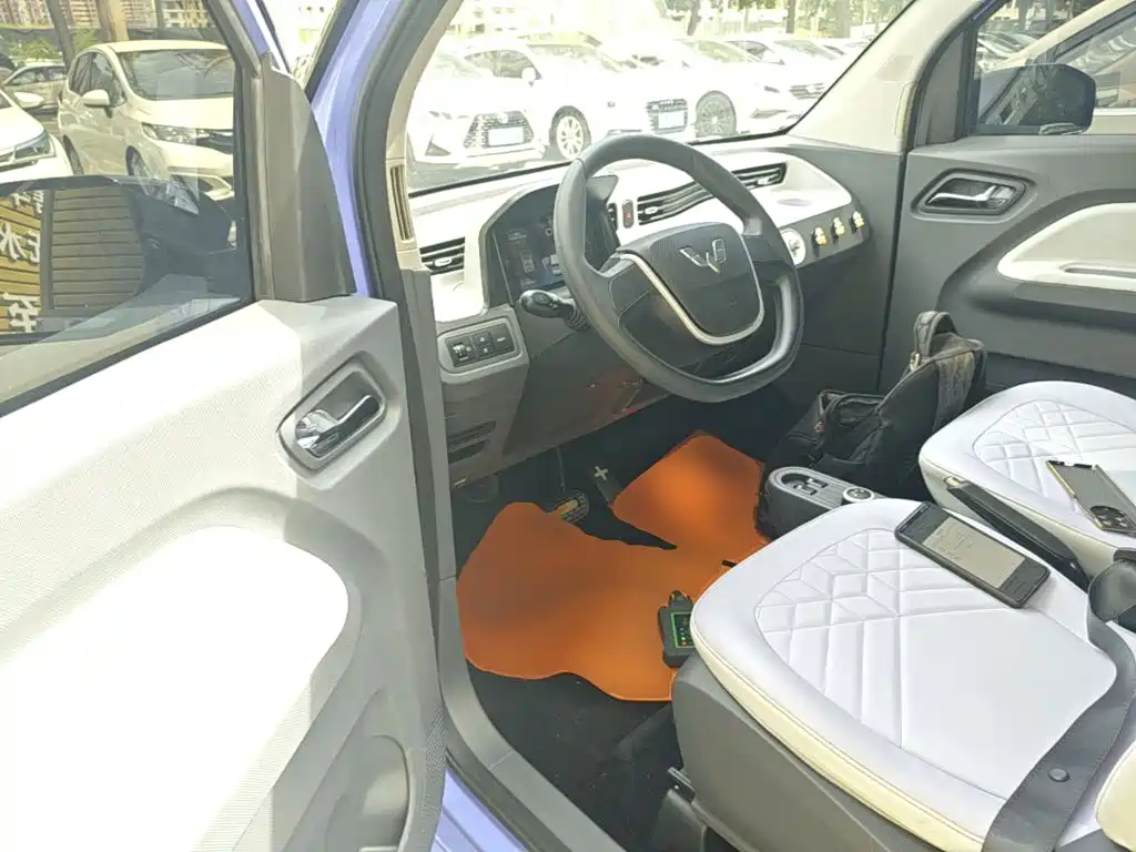 Wuling MINIEV — миниатюра 15