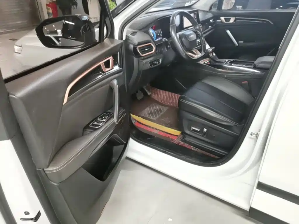 Baojun RS-5 — миниатюра 16