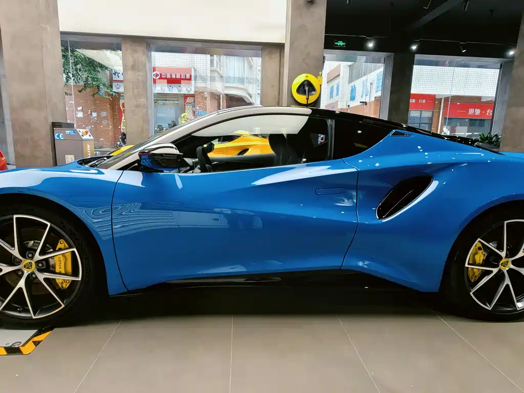 Lotus Emira 2022 3.5T V6 MT First Edition