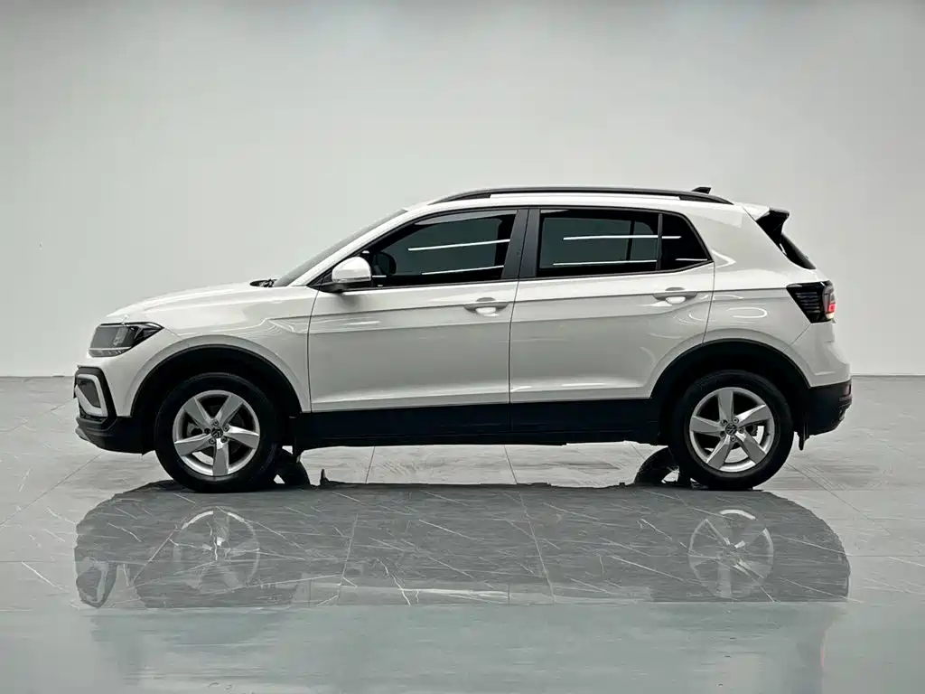 Volkswagen T-Cross - фото 3