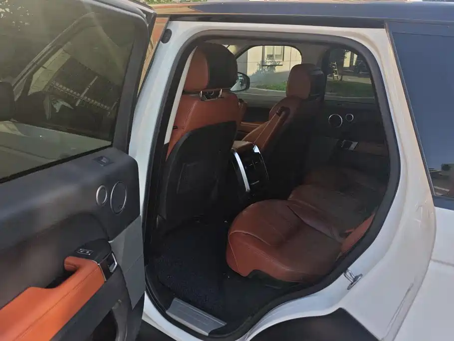 Land Rover Sport — миниатюра 11