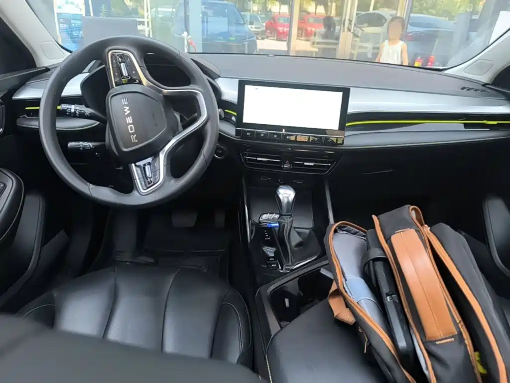 Roewe i5 — миниатюра 10