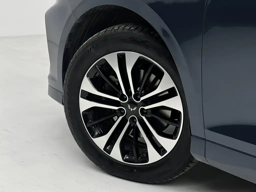 Wuling Victory — миниатюра 9