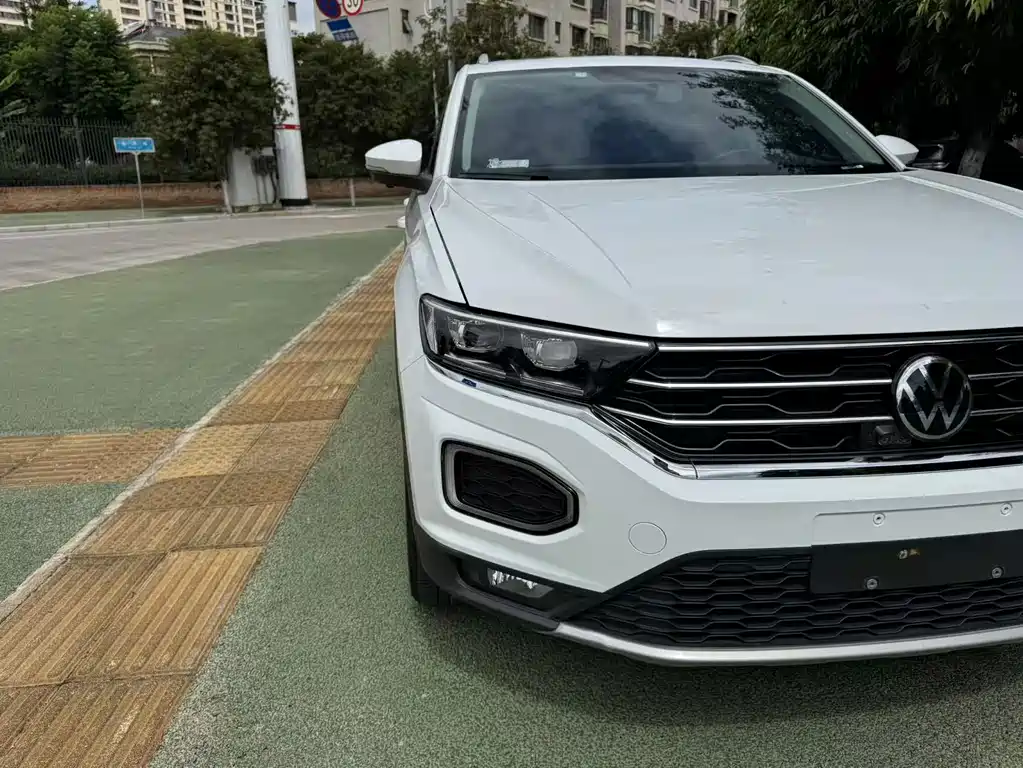 Volkswagen T-Roc — миниатюра 5