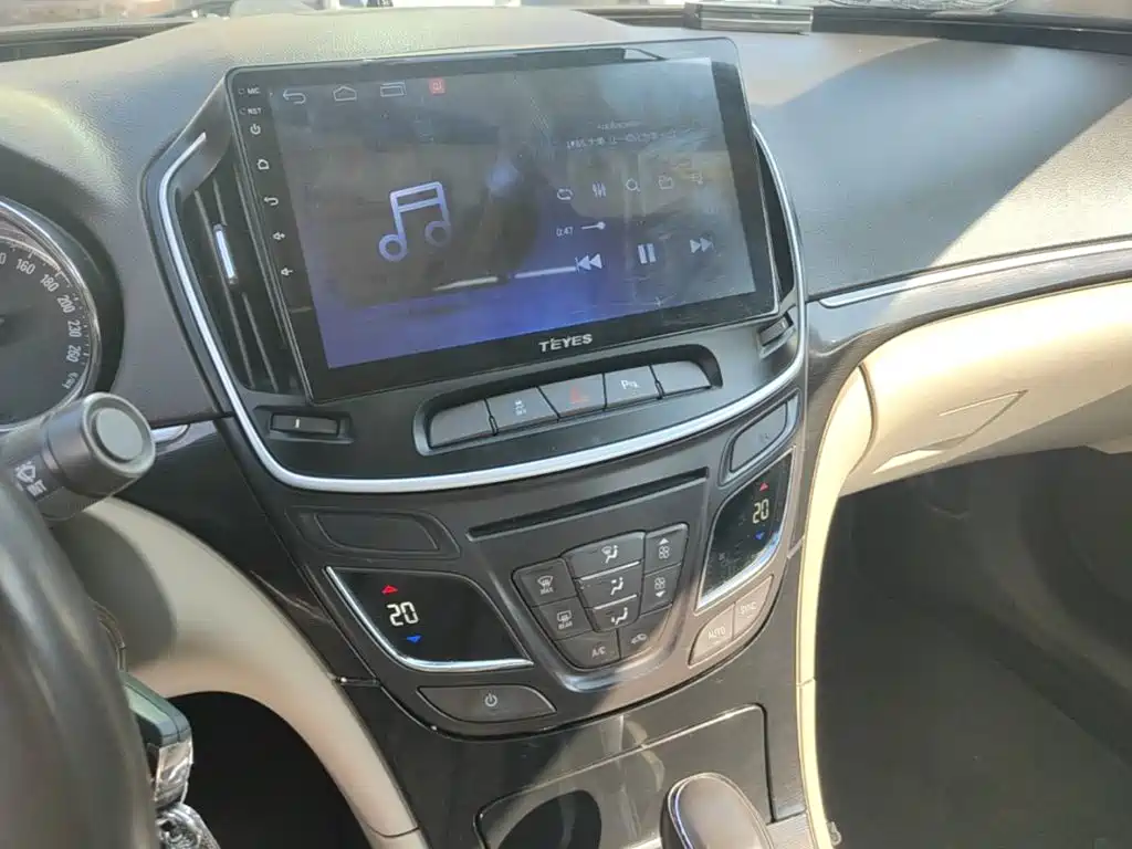 Buick Regal — миниатюра 13