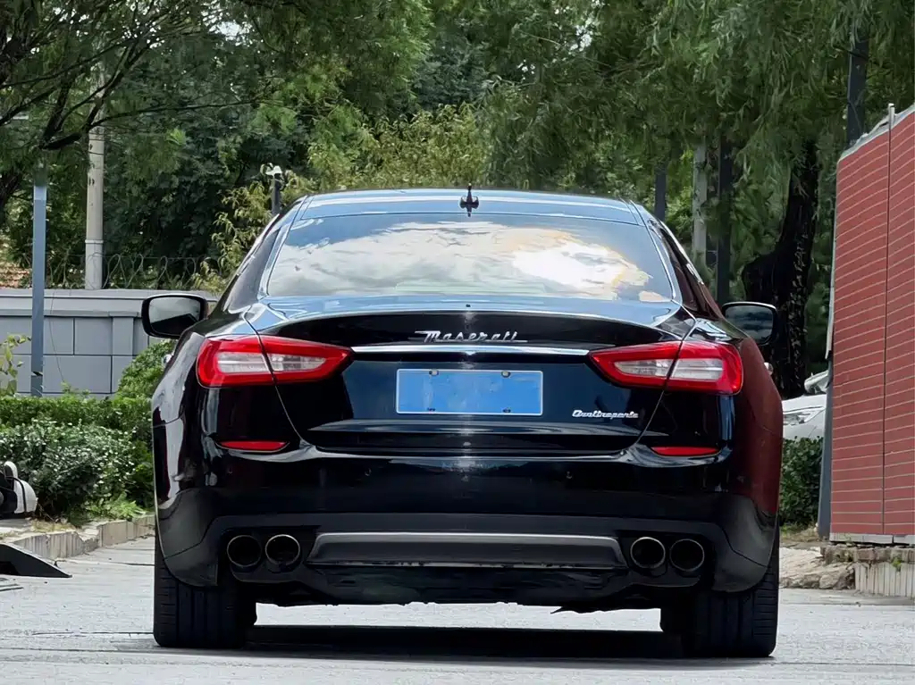 Maserati Quattroporte — миниатюра 8