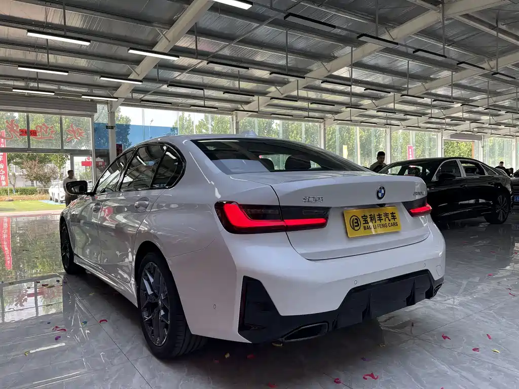 BMW 3 Series 3 2025 330Li M Sport