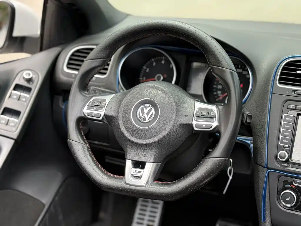Volkswagen Golf (Import) 1.4TSI Comfort Convertible Edition, фото 6