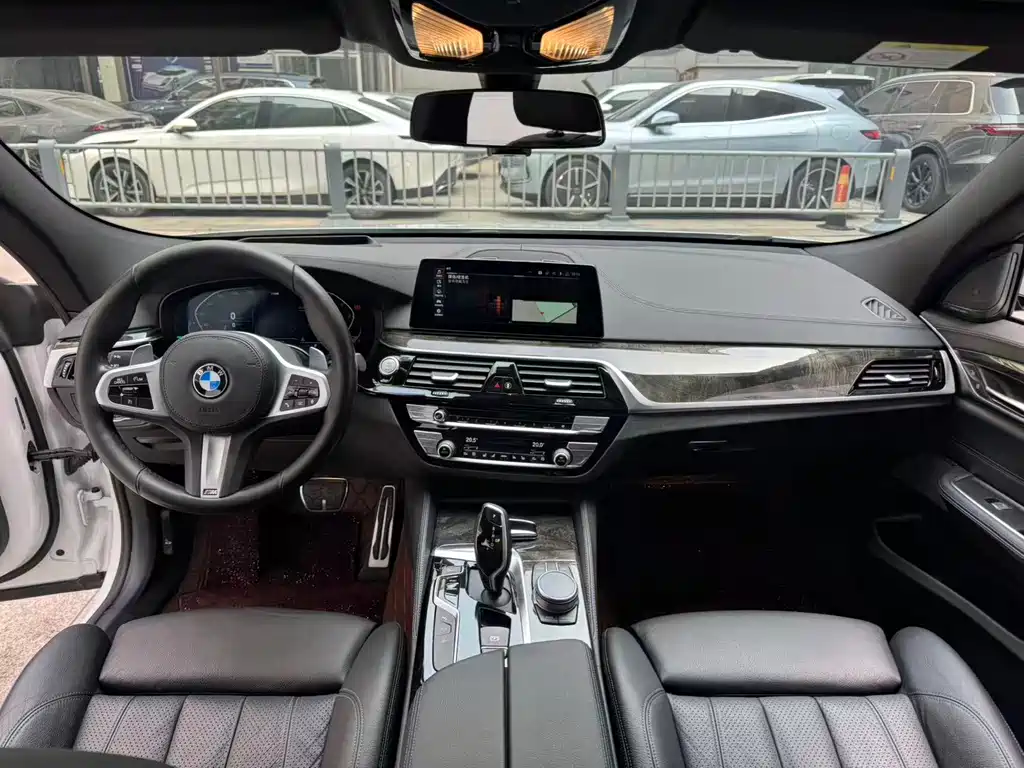 BMW 6 Series GT 630i M Sport Package, фото 5