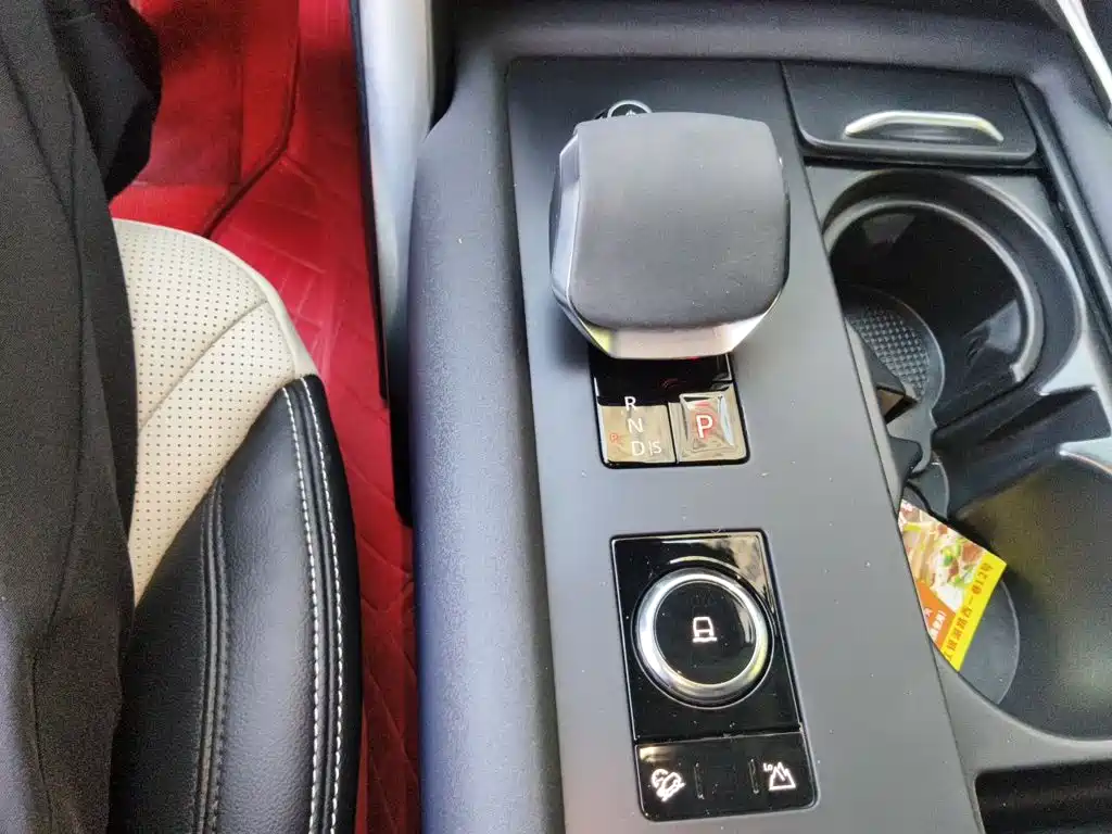 Land Rover Discovery — миниатюра 15
