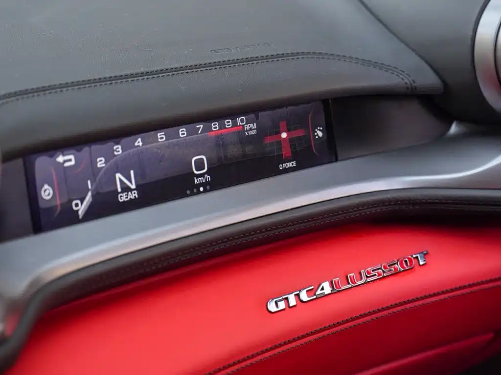 Ferrari GTC4Lusso — миниатюра 9