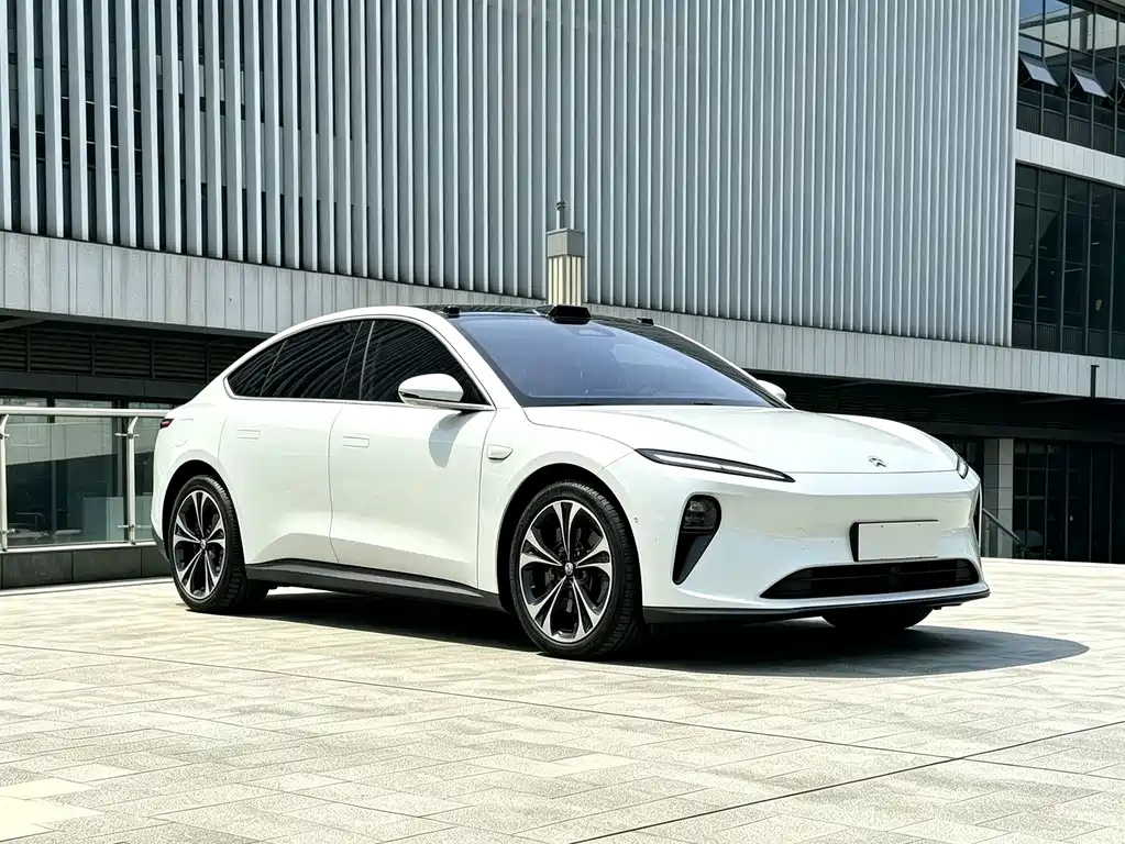 NIO ET5T — миниатюра 3