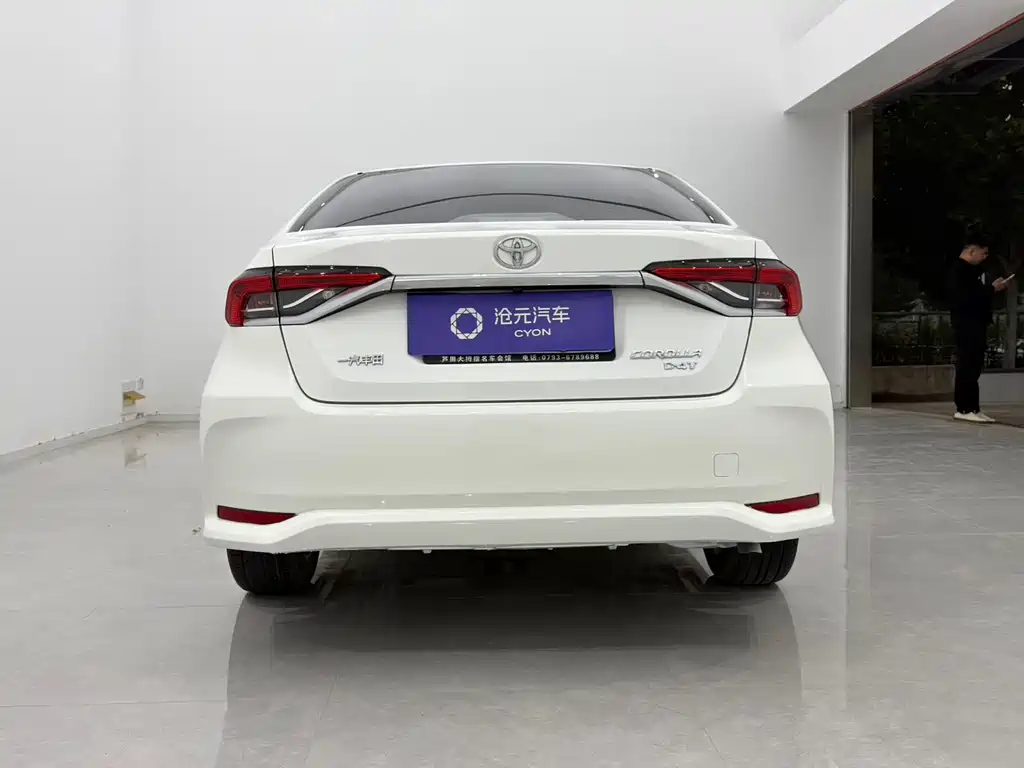 Toyota Corolla — миниатюра 5