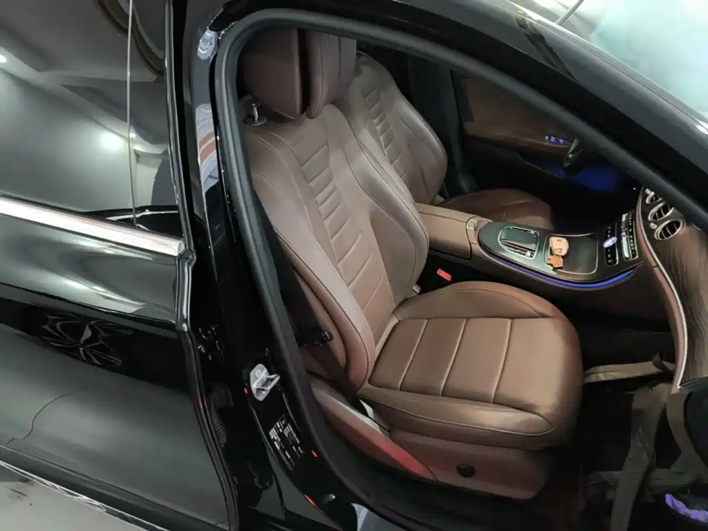 Mercedes-Benz E-Class — миниатюра 25