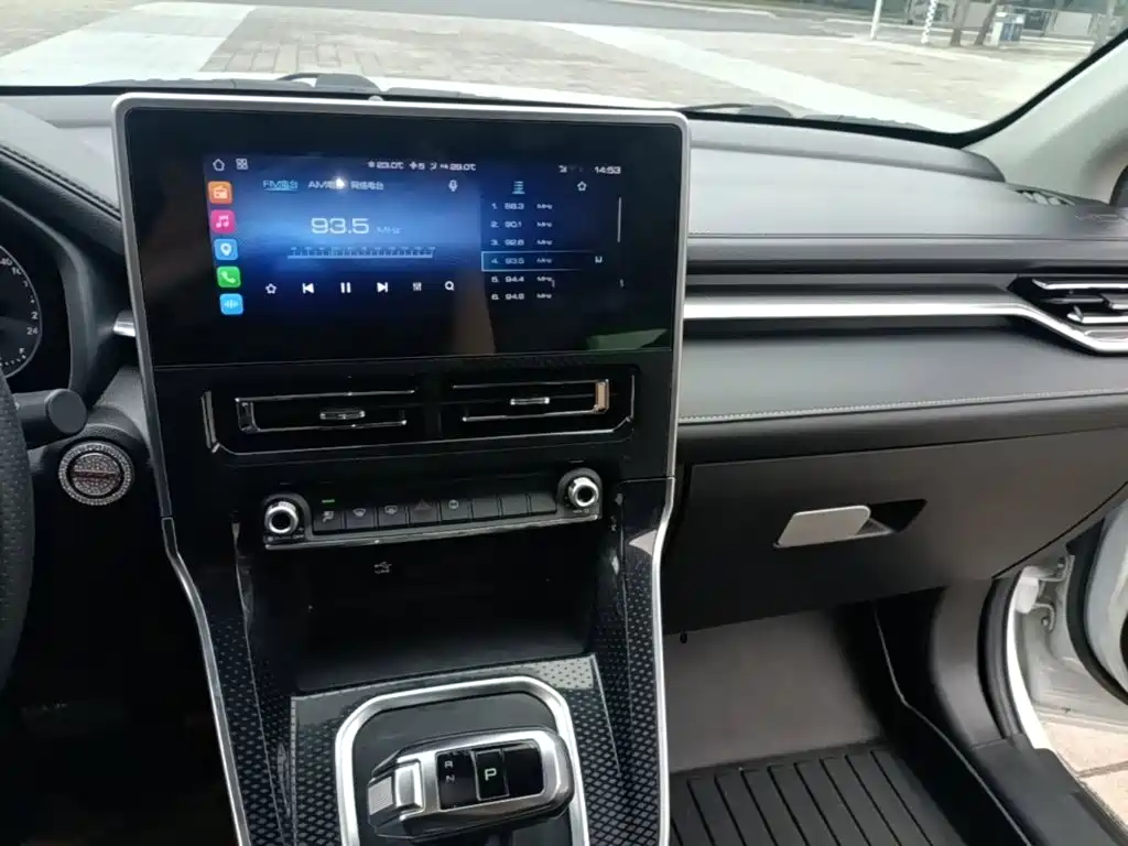 Haval M6 — миниатюра 10