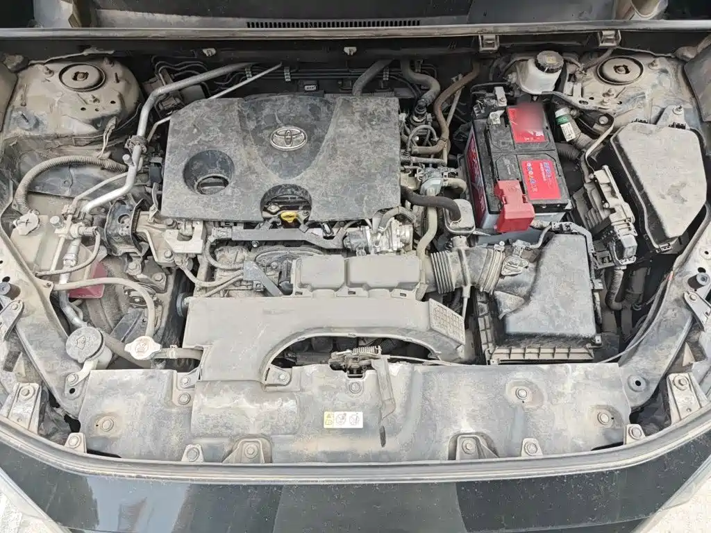 Toyota RAV4 — миниатюра 11