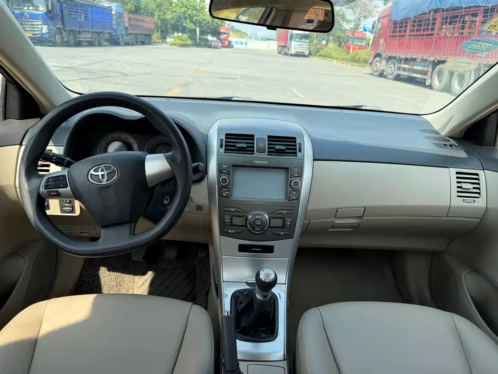 Toyota Corolla — миниатюра 9