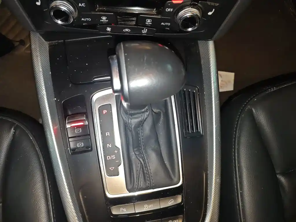 Audi Q5 — миниатюра 10