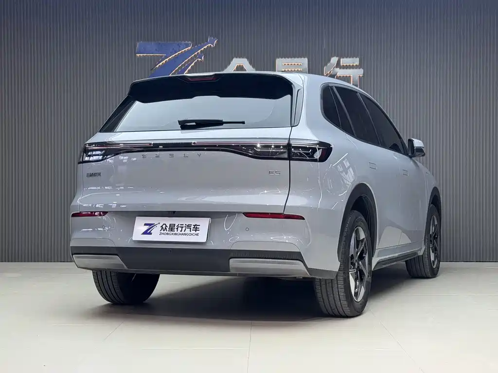 GEELY GALAXY GALAXY E5