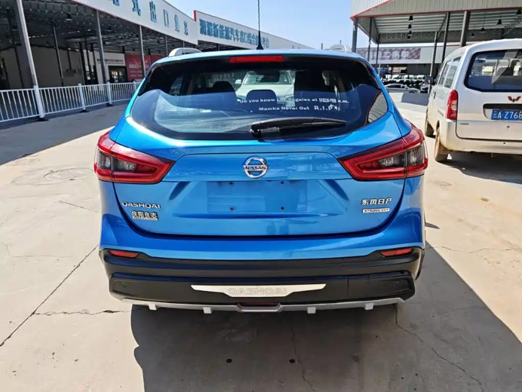 Nissan Qashqai — миниатюра 6