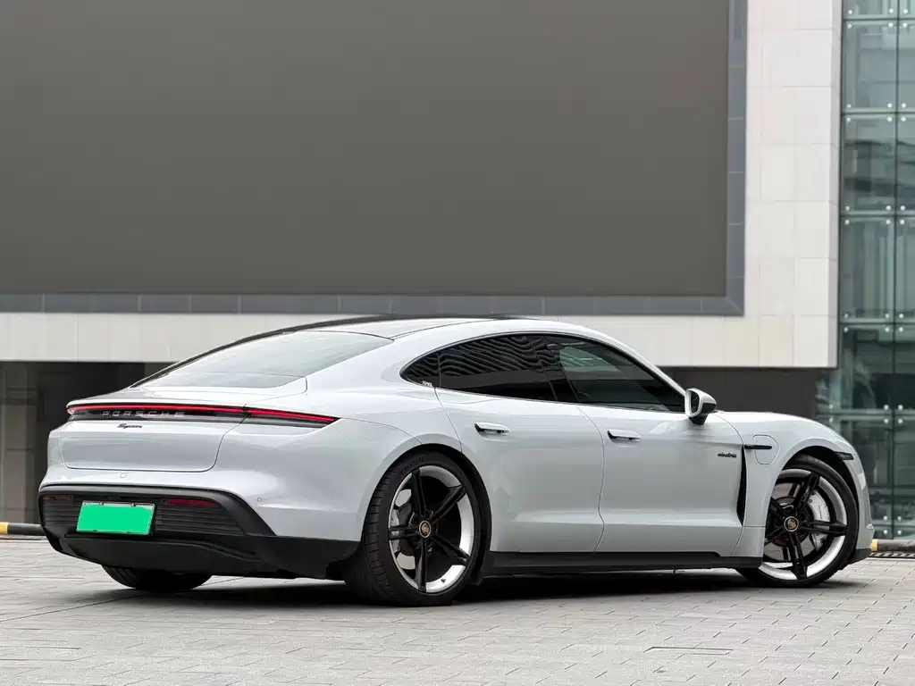 Porsche Taycan 2020 Taycan