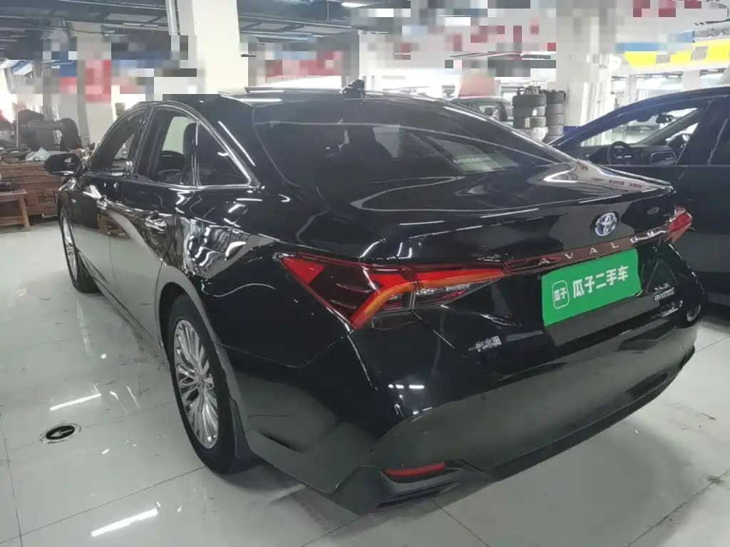 Toyota Avalon — миниатюра 5