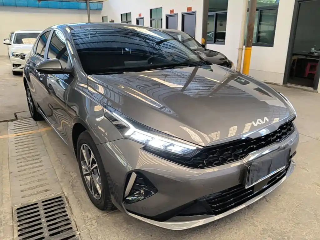 Kia K3 — миниатюра 4