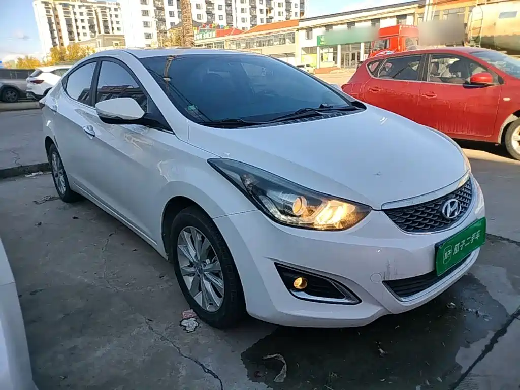 Hyundai Elantra Langdong — миниатюра 4