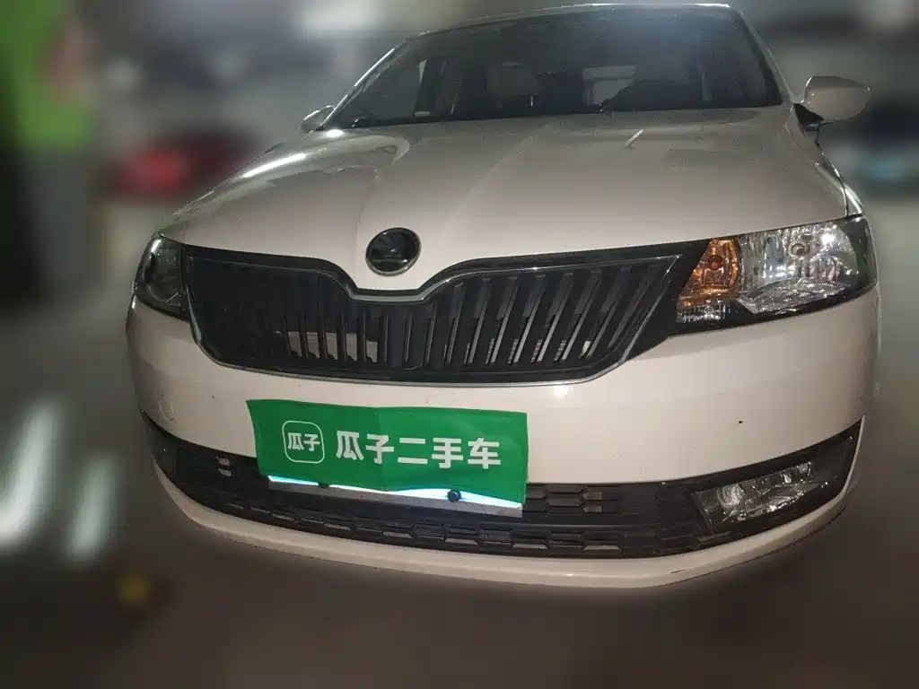 Skoda Rapid — миниатюра 23