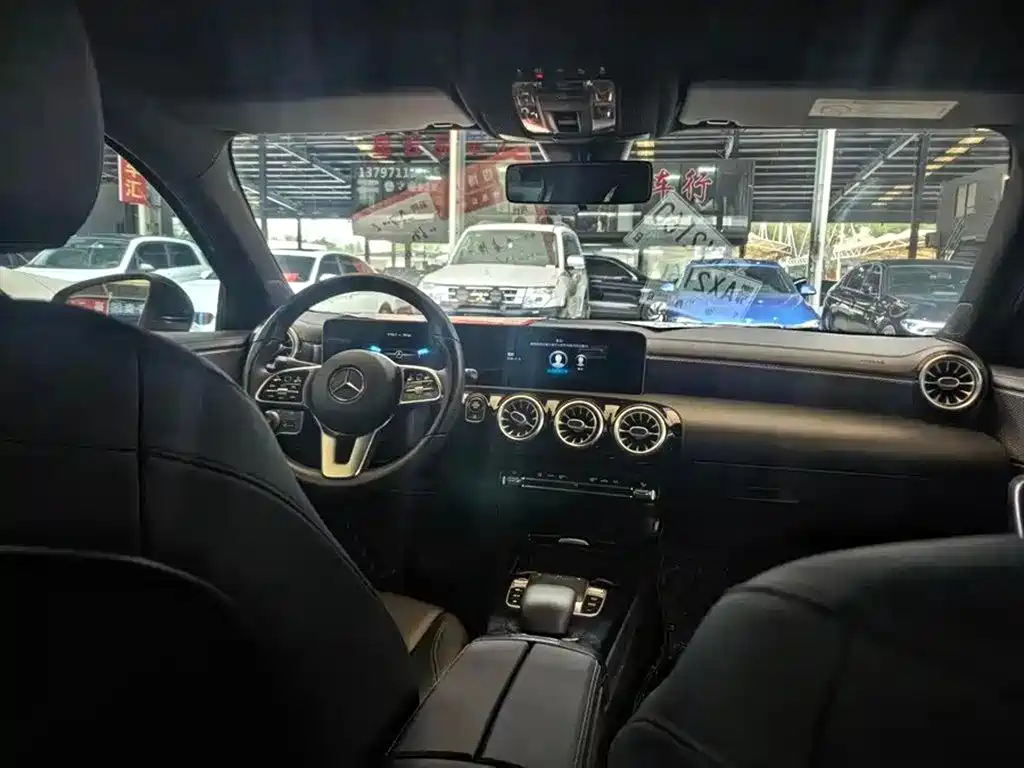 Mercedes-Benz A-Class A 2019 A 200 L