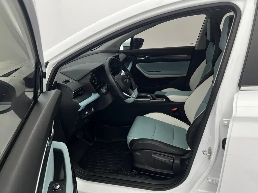Geely Emgrand S — миниатюра 19