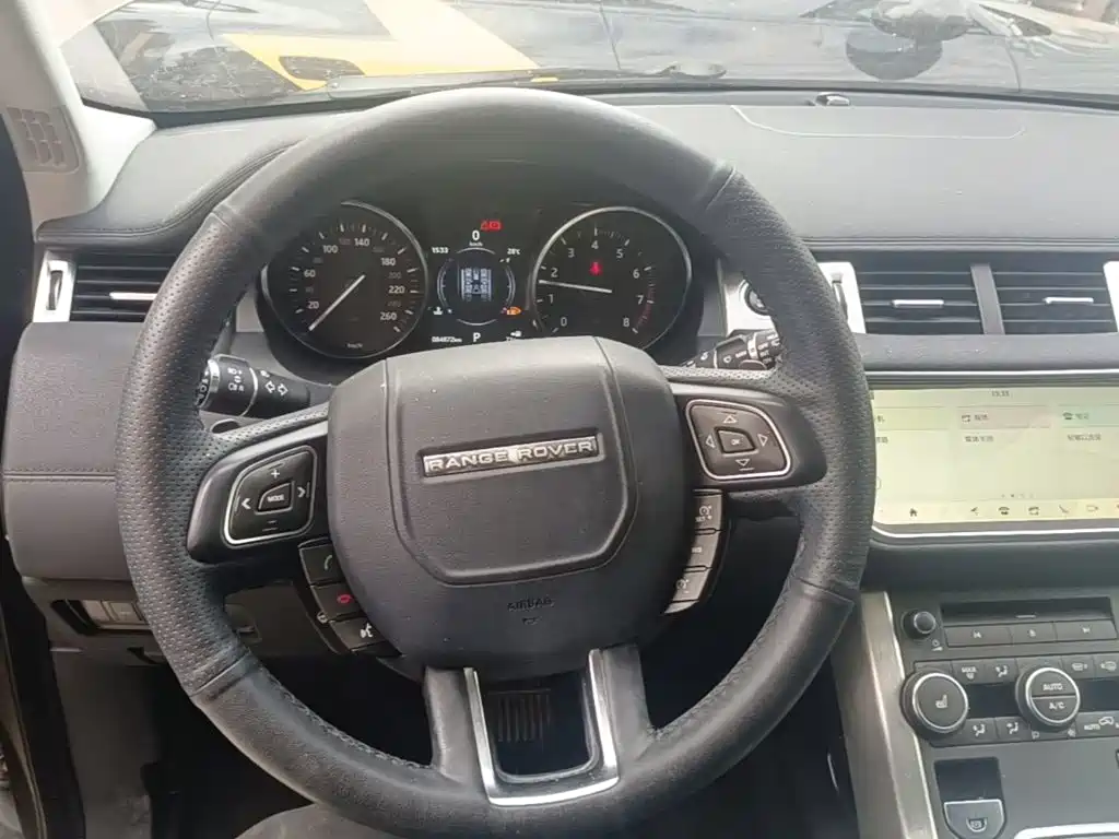 Land Rover Evoque — миниатюра 11