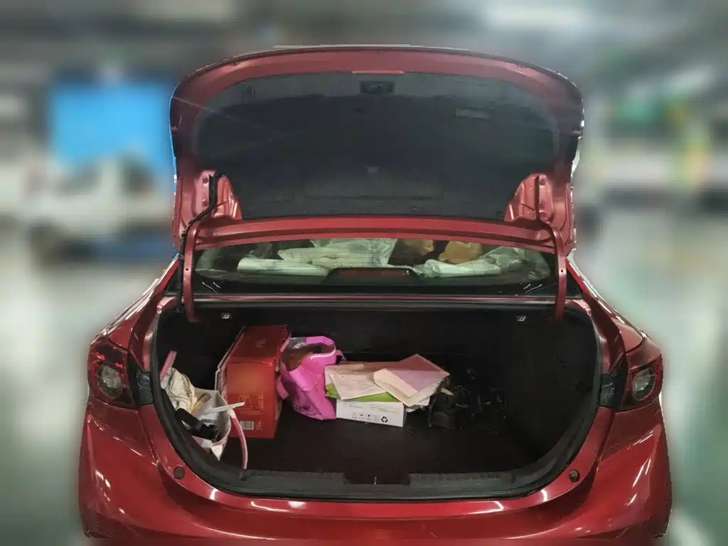 Mazda 3 Axela — миниатюра 10