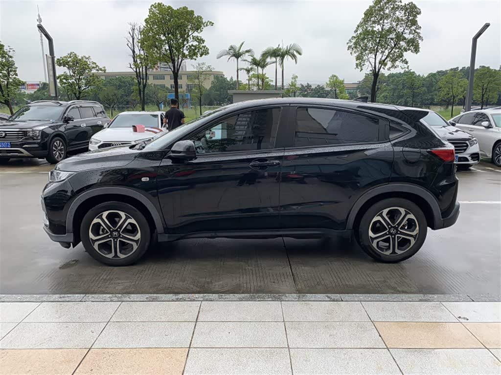 Honda XR-V 1.5 л 2022 г. Чёрный, пробег 38600 км