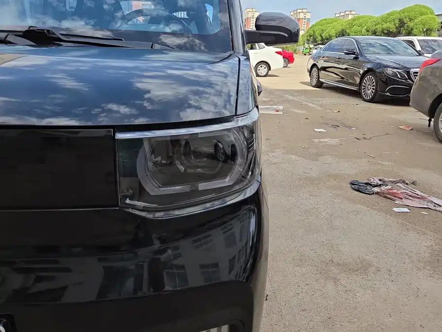 Wuling MINIEV — миниатюра 5