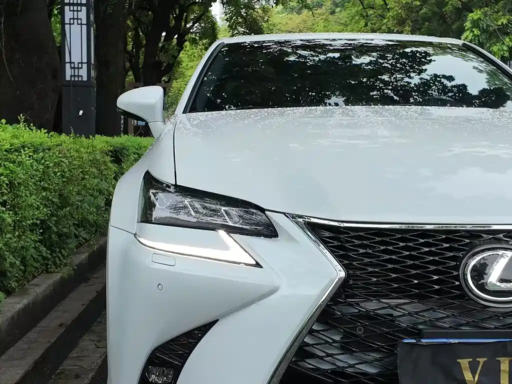 Lexus GS — миниатюра 3
