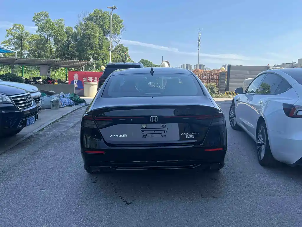Honda Accord 2025 260TURBO Luxury