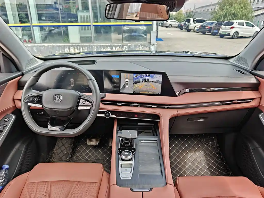 Changan Changan CS75PLUS — миниатюра 10