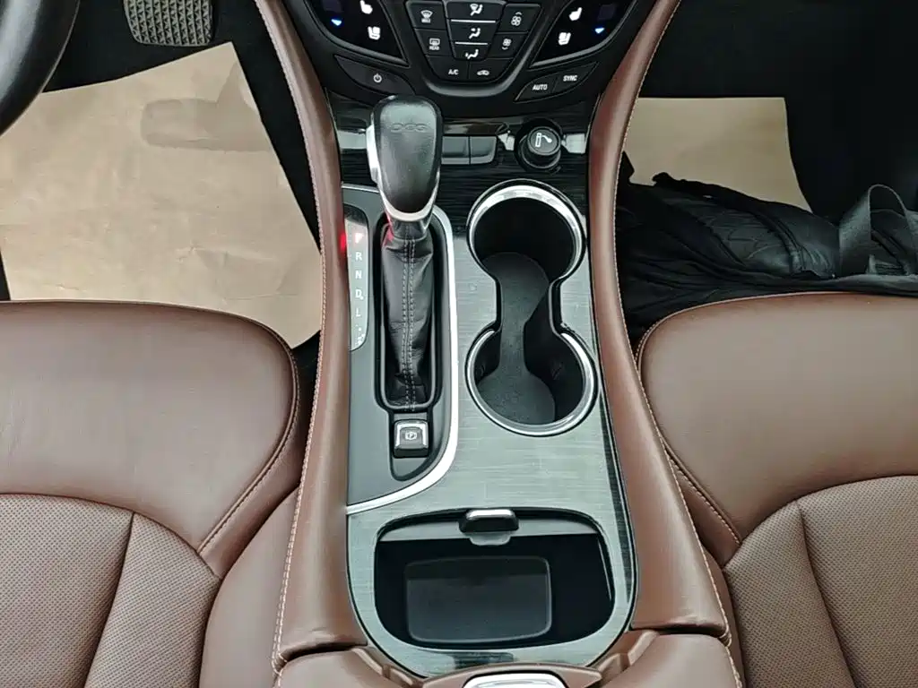 Buick Envision Plus — миниатюра 14