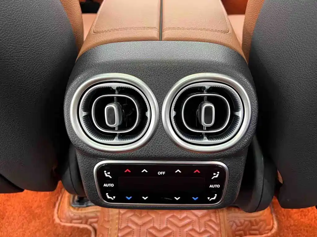 Mercedes-Benz GLC — миниатюра 15