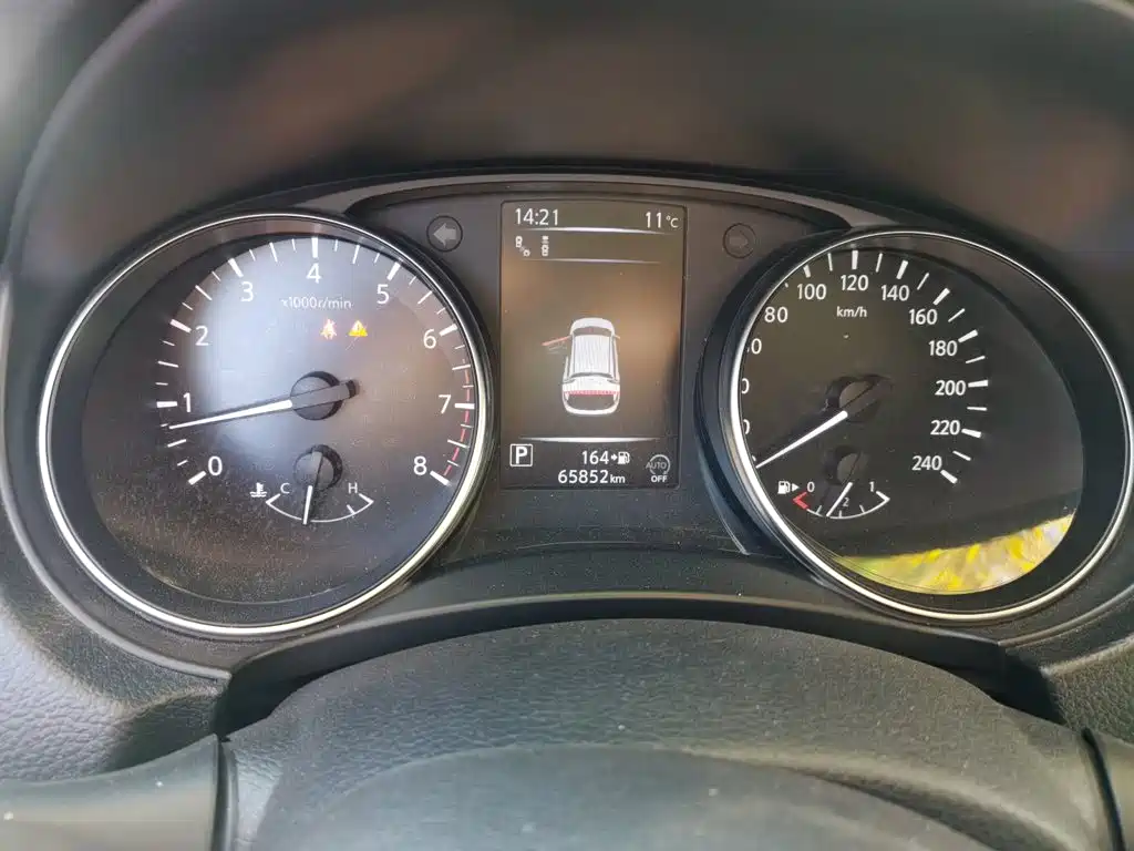 Nissan Qashqai — миниатюра 7