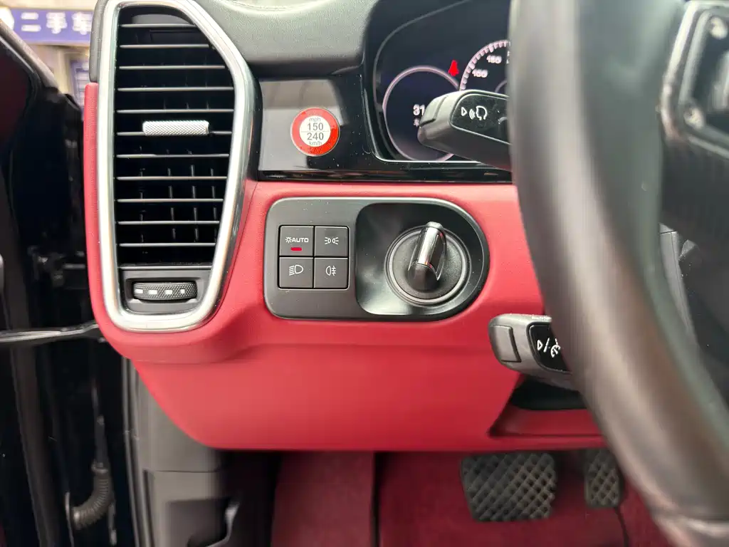 Porsche Cayenne Hybrid Cayenne E-Hybrid 2.0T, фото 16