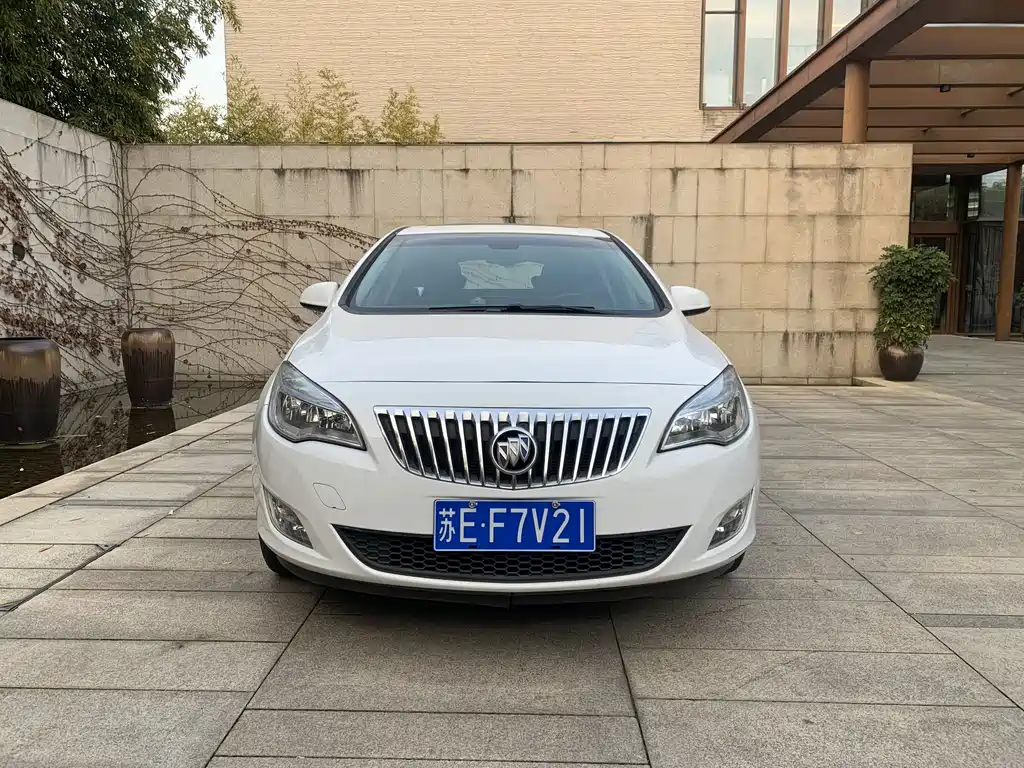Buick Excelle — миниатюра 2